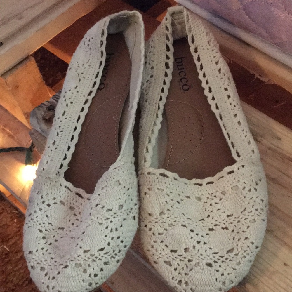 white lace flats